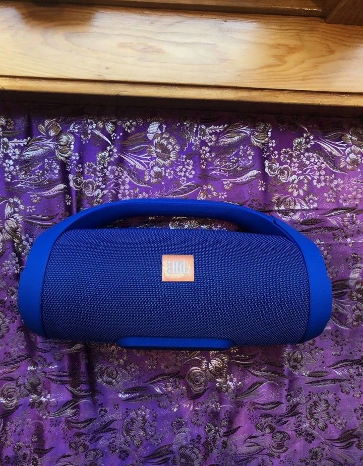 NEW JBL Boombox 2 Portable Bluetooth Speaker BLUE