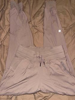 Lululemon joggers