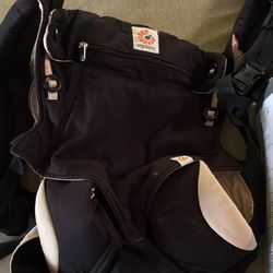 Ergo Baby  Infant Carrier
