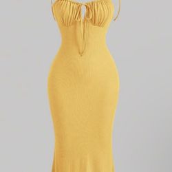 Yellow Dress 