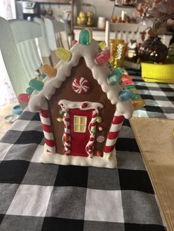 Una casita navideña