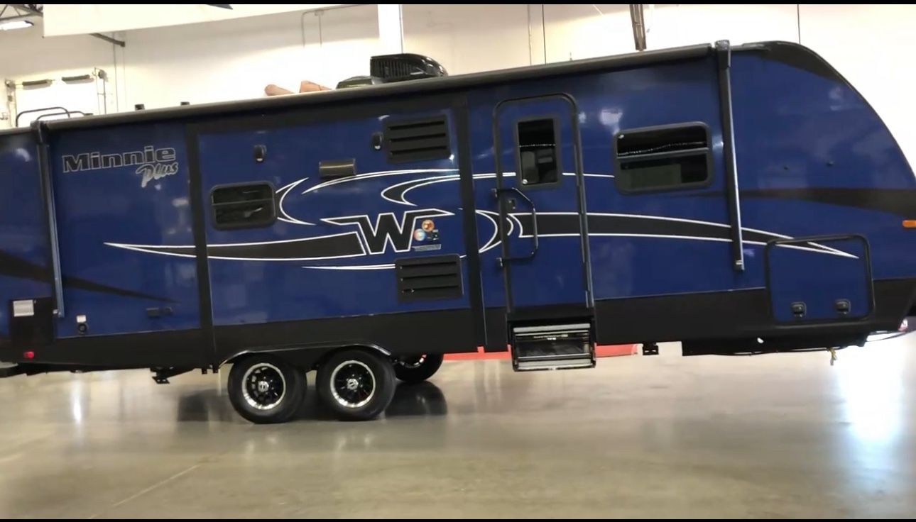 2019 Winnebago Minnie Plus 27RBDS 2019B