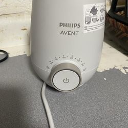 Philips Avent Fast Baby Bottle Warmer with Smart Temperature Control and Automatic Shut-Off SCF358/00