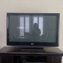 48” Sanyo TV 
