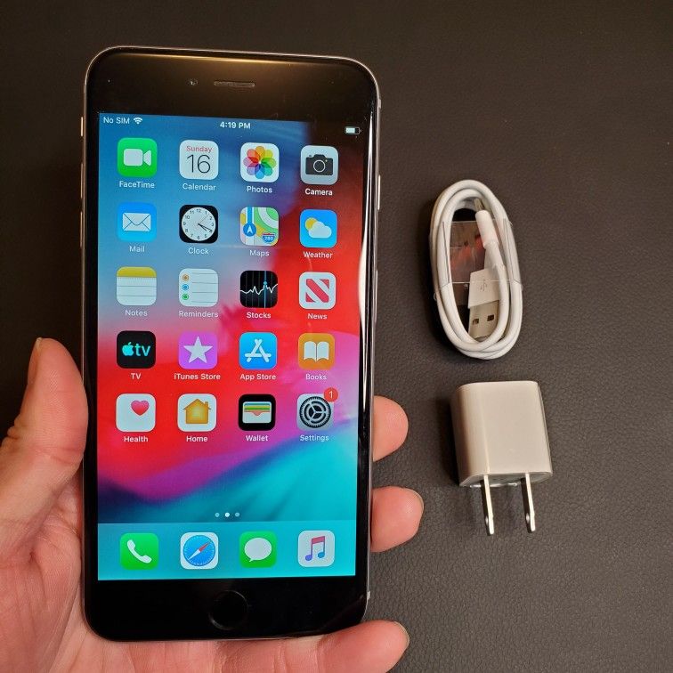 iPhone 6 Plus - UNLOCKED - Like New
