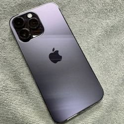 IPhone 14 Pro Max purple