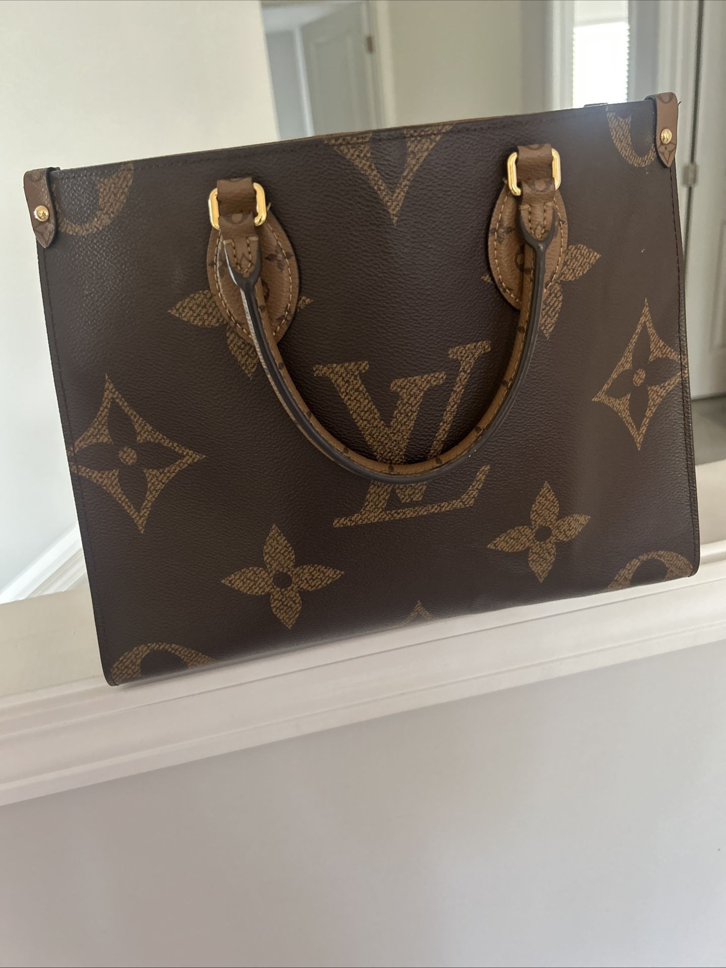 Louis Vuitton Purse