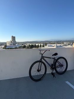 29 inch shadow throne bike