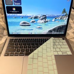 13"Macbook  Air  M1/ Logic Pro/Final Cut Pro X/Serato DJ Pro