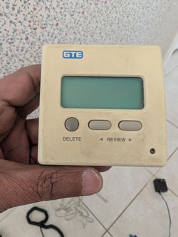 Vintage USWest Caller ID Call Waiting CID-97  & AC Adapter