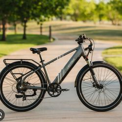 Lectric e-bikes xpress 750 high step long 60 mile range 28mph 