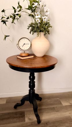 Antique Round Accent Table – Wood Inlay Top – Free Delivery San Diego