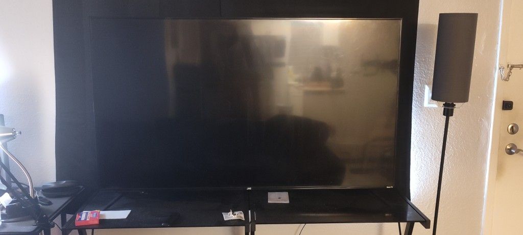 65 Inch Roku Smart TV 