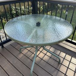 Glass-top Outdoor Table 