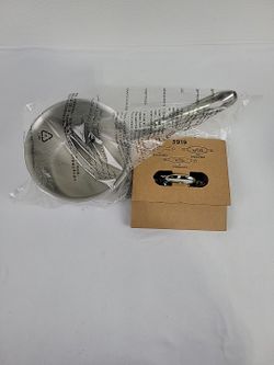 All Clad D3 3-Ply Stainless Steel 2 Quart Sauce Pan With Lid