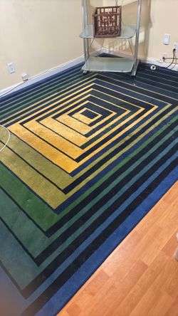Rug 7.10 X 11