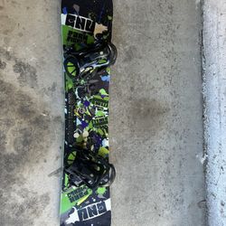 GNU Park Pickle Snowboard 150cm With GNU Rear Entry Bindings 