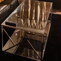 Coffe Table And End Tables 