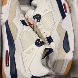 Jordan 4 ‘SB Navy’