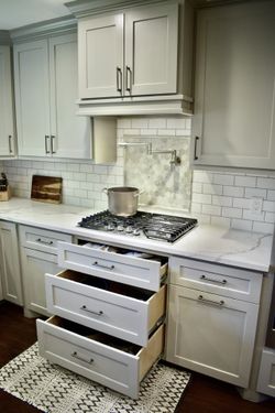 Custom kitchen cooktop
