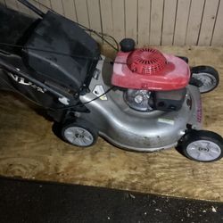 Honda Lawn Mower 