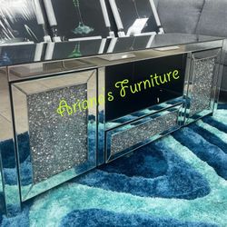 New T V Stand Encrusted Diamonds 59x16x22