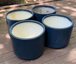 Large fiberglass plant pots