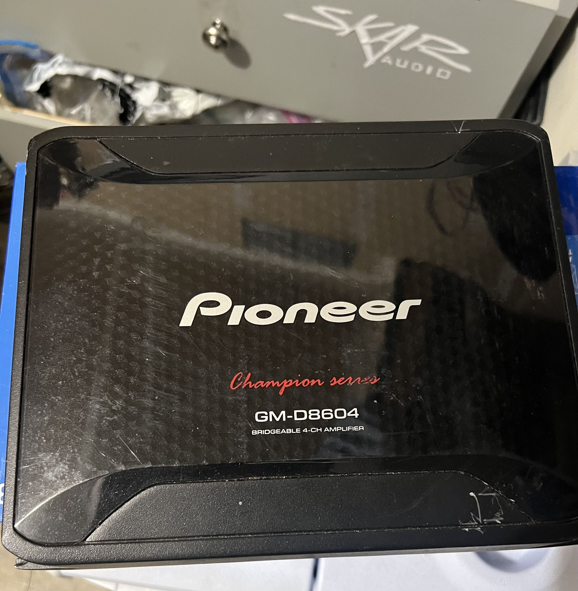 PIONEER GM-D8604 & PIONEER GM-D8601