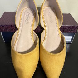 Women’s Yellow Flat Shoes