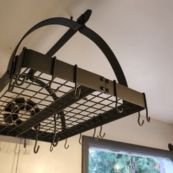 Heavy-Duty Hanging Pot Rack – Exceptional Quality & Storage