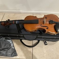 Yamaha Violin,  Model V-5, Full Size 4/4,  Anno 2018