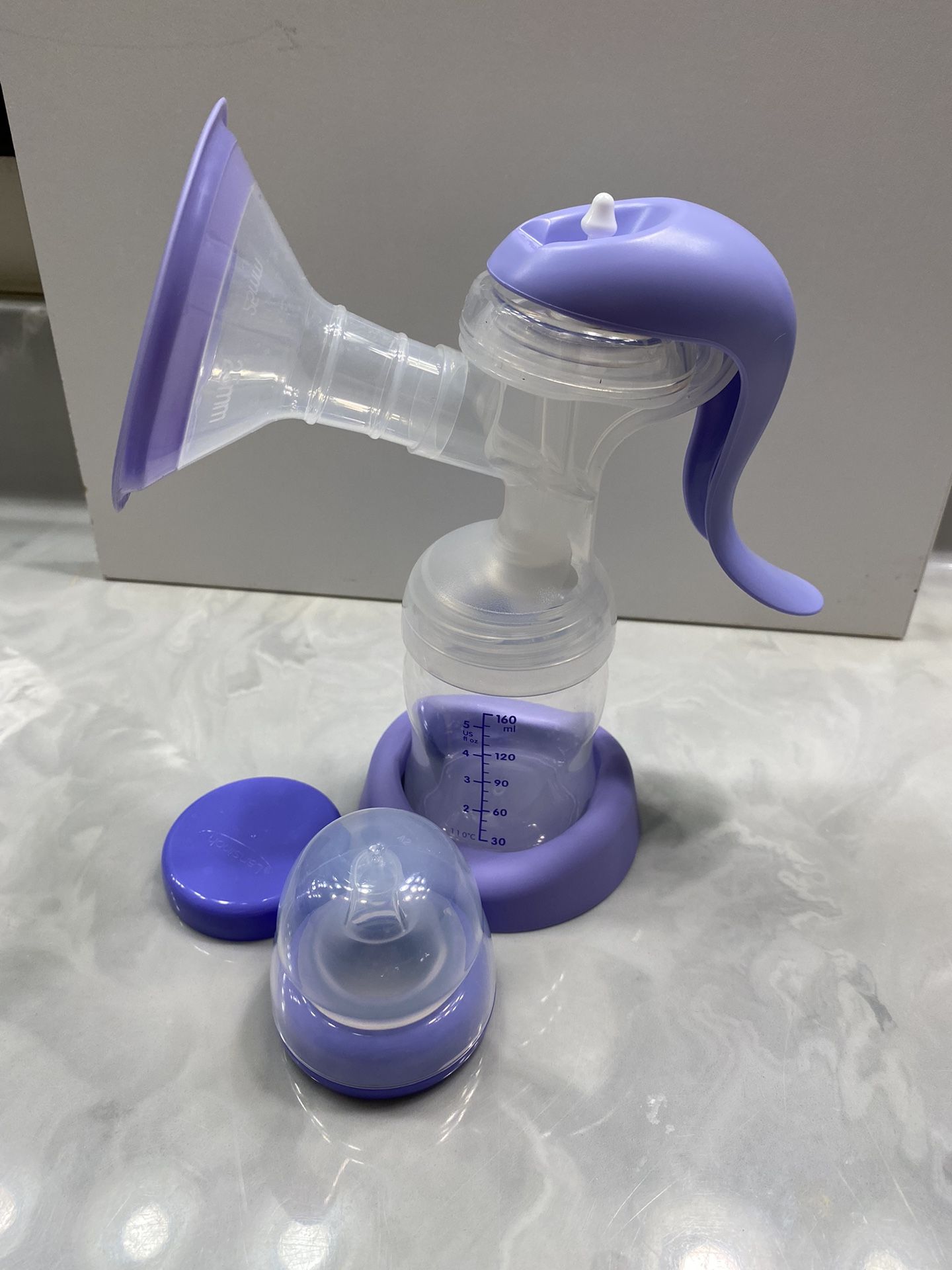 Lansinoh Manual Pump