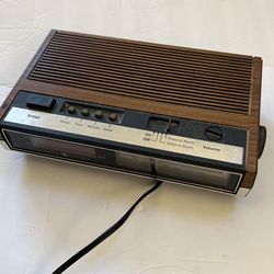 General Electric GE-4633d 1990s Alarm Clock Radio Works