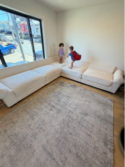 Sectional modular couch from macys