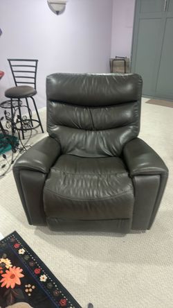 Gray plush chair