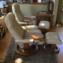 Leather Reclining Chairs