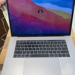 MACBOOK PRO 15 Inch 2.6 G.Hz 6 core Intel