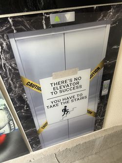 Gloss Art Elevator Success 