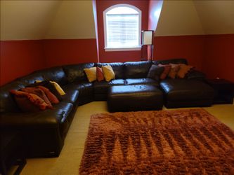 Pristine Chocolate Leather Sectional With  Ottoman