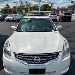 Nissan Altima 2012