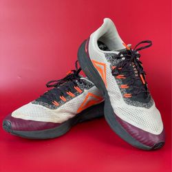 Nike Air Zoom Pegasus 36 Trail size 11.5
