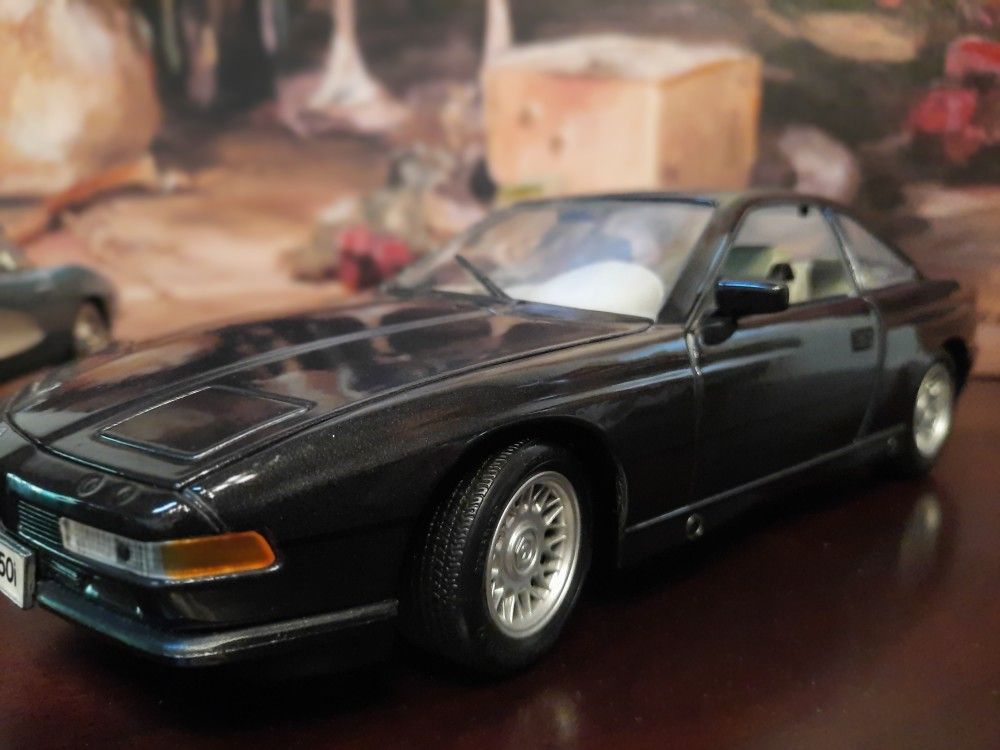 Maisto BMW 850