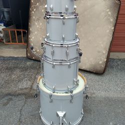 TAMA  drum set