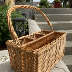 Wicker Utensil /Napkin Holder