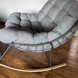 Rocking Chair 