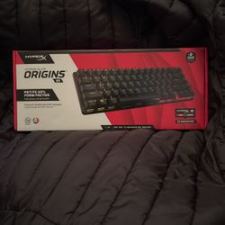 HYPERX ALLOY ORIGINS 65 Gaming Keyboard