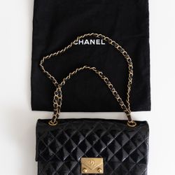 Chanel Pagoda Accordion Flap Bag Quilted Patent Medium