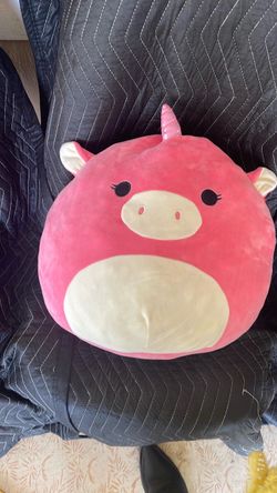 Zoe pink unicorn Squishmallow