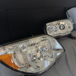 2006-2009 Toyota 4Runner Headlights 