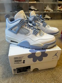 Jordan retro 4 Mother’s Day